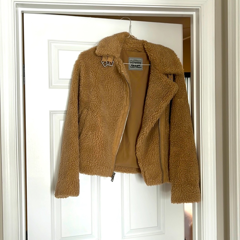 Levi’s Fluffy Jacket